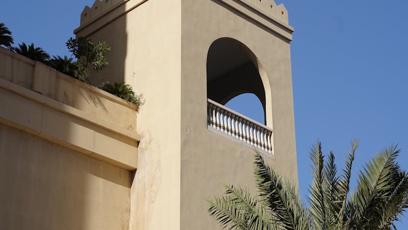 Professional AC maintenance service for a villa in Qatar
